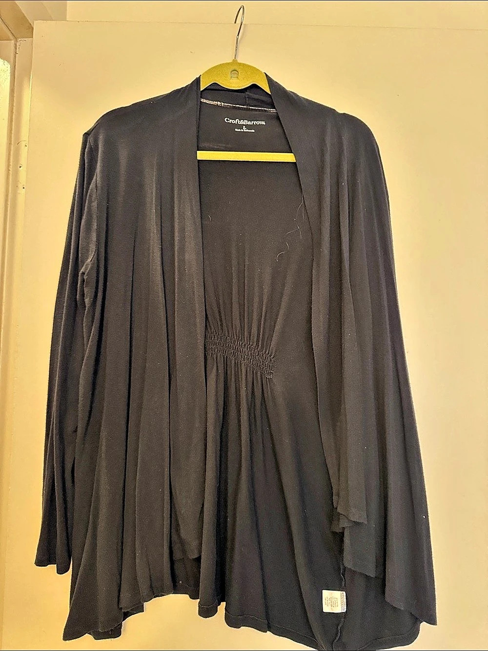 Croft & Barrow Black open front Carnigan